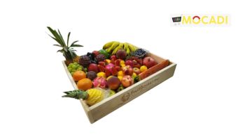 Fruit Basket 3:Pineapple,Orange,Apple,Mandarin,Pear,Seedless Grapes,Banana,GreenLime,SweetPlum,Dragon Fruit,PassionFruit,Lawyer,Garlic,Eggplant,Carrot,Scrunchie,GreenCucumber,Onion,Pepper,PotatoTomato,Thym,Parsley,Coriander,BredeTomThumb,Pumpkin,Leek